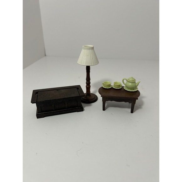 Sylvanian Families Other - Miniature Living Room Furniture Table Trunk Lamp Tea Set